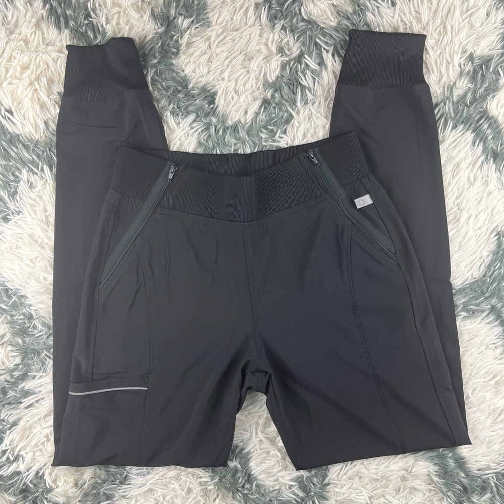 Infinity Women’s Scrub Jogger Pants Size small tall black